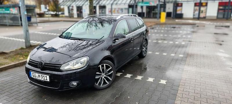 Schwarz Gebraucht 2012 VW Golf VII Kombi | 8.500 € (Fairer Preis) - Bild 1/4