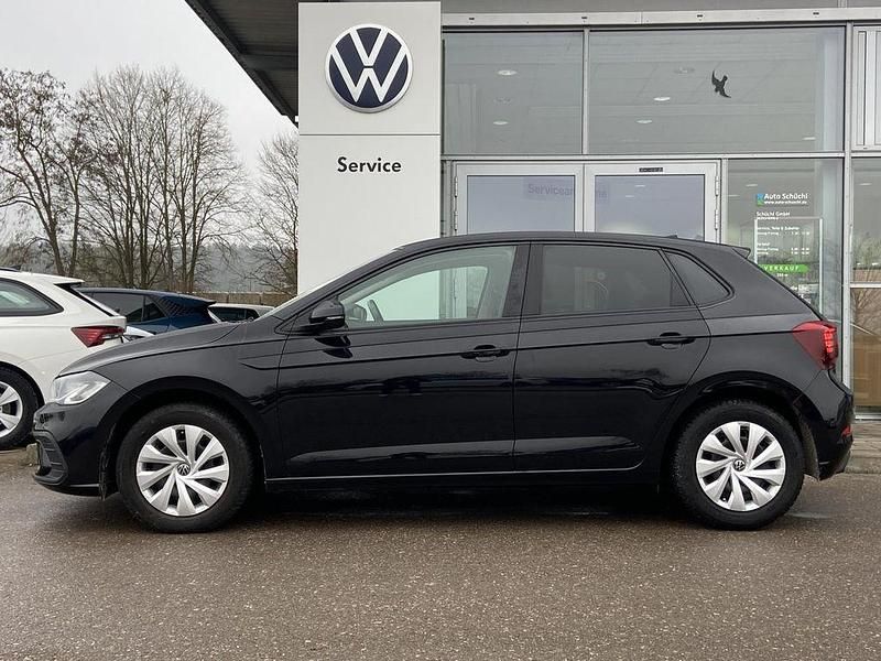 Gebraucht VW Polo Active 95 PS (69 kW) 2022 Schwarz Kleinwagen
