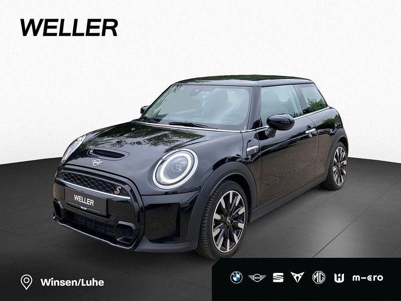 Midnight black ii (schwarz) Gebraucht 2024 Mini Cooper S Classic Kleinwagen | 28.300 € (Fairer Preis) - Bild 1/4