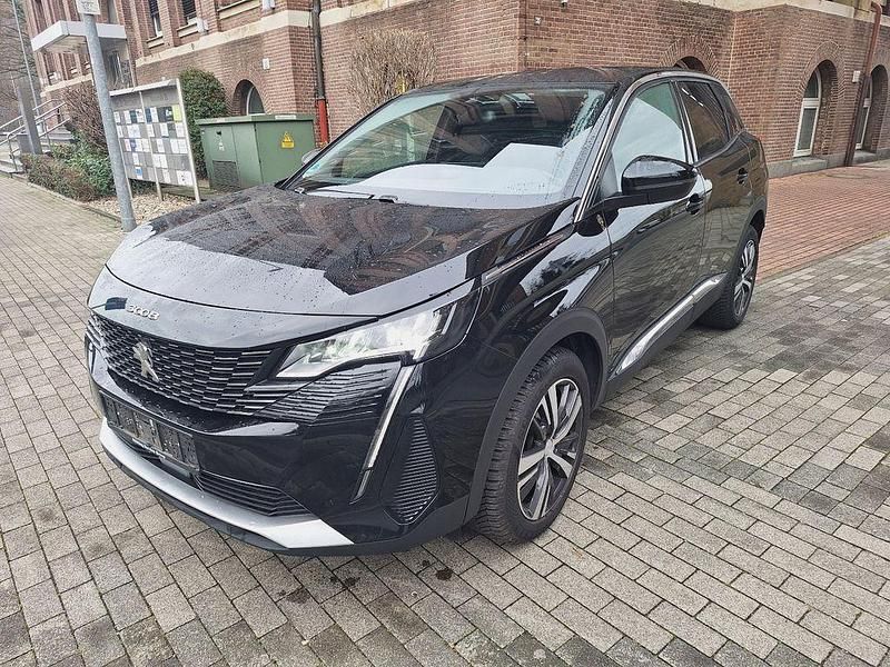 Schwarz Gebraucht 2022 Peugeot 3008 Allure SUV | 17.900 € (Guter Preis) - Bild 1/4