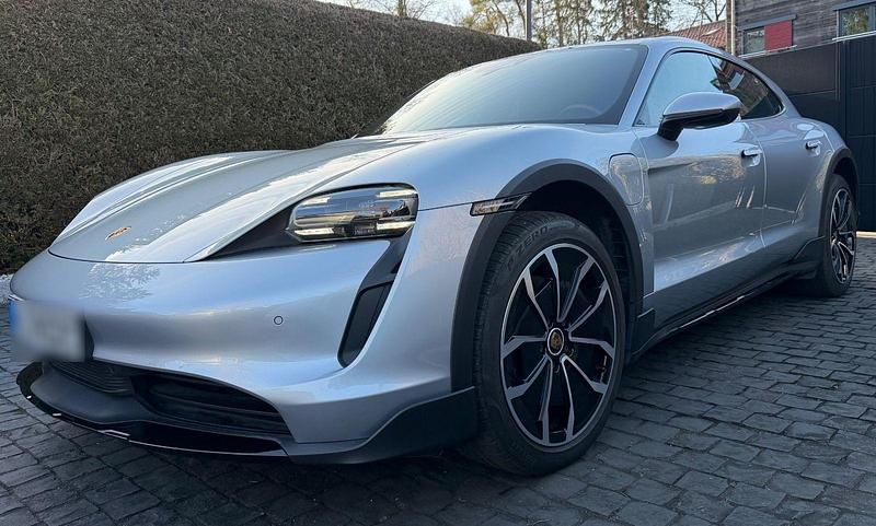 Gebraucht Porsche Taycan Cross Turismo 350 kW (476 PS) 2022 Silber Kombi