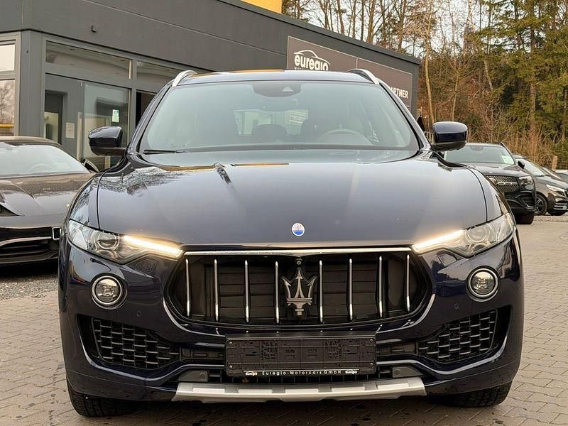Gebraucht Maserati Levante 275 PS (202 kW) 2017 Blau SUV