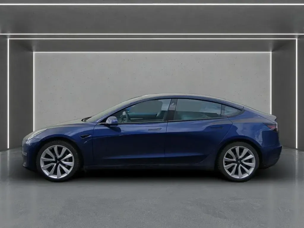 Brugt Tesla Model 3 324 kW (441 HK) 2021 Blå Sedan