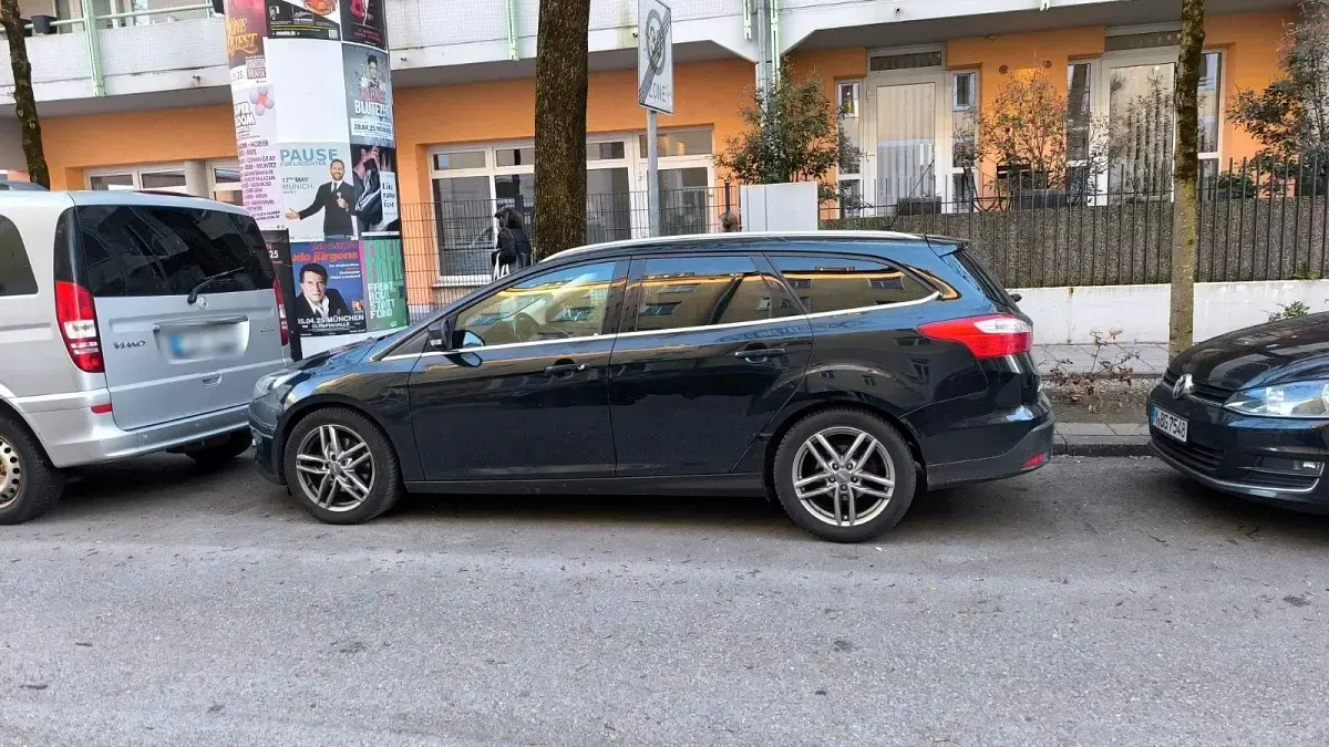 Gebraucht Ford Focus Titanium 140 PS (102 kW) 2014 Schwarz Kombi