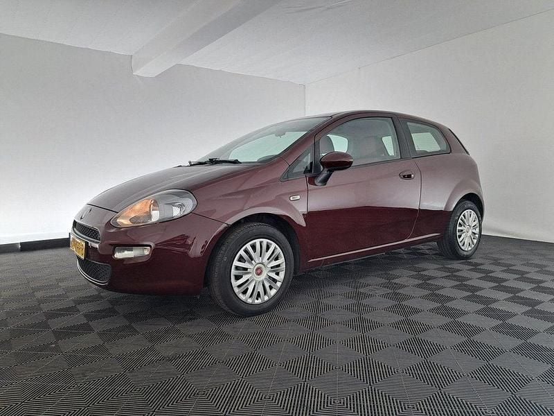 Gebraucht Fiat Punto Evo Easy 86 PS (63 kW) 2012 Rot Kleinwagen