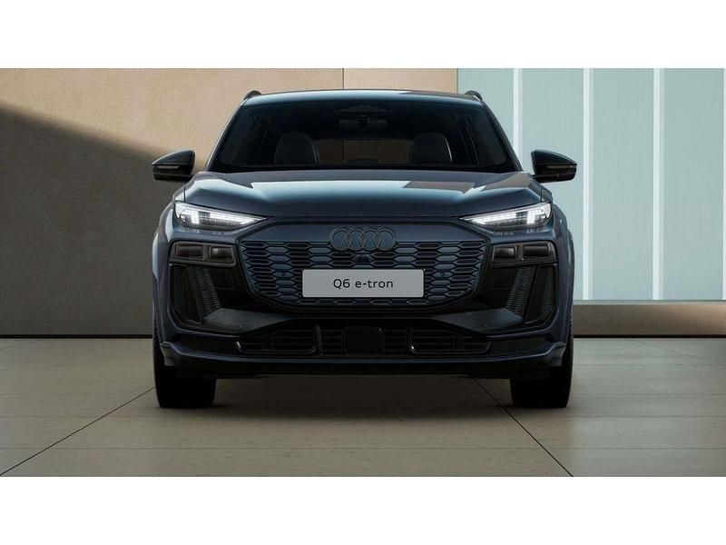 Gebraucht Audi Q6 e-tron S-Line 284 kW (387 PS) 2025 Blau SUV