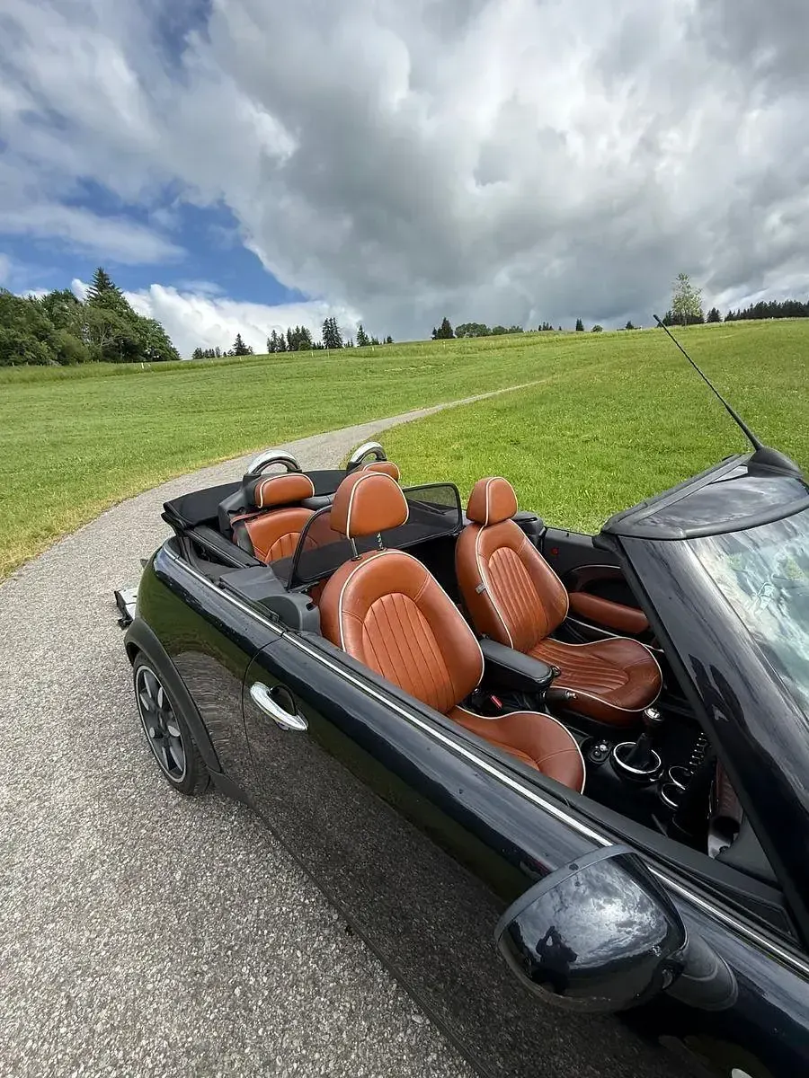 Gebraucht Mini One Cabriolet 90 PS (66 kW) 2008 Schwarz Cabrio