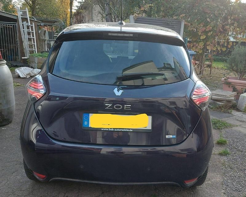 Violet Gebraucht 2021 Renault Zoe Intens Kleinwagen | 15.990 € - Bild 1/4
