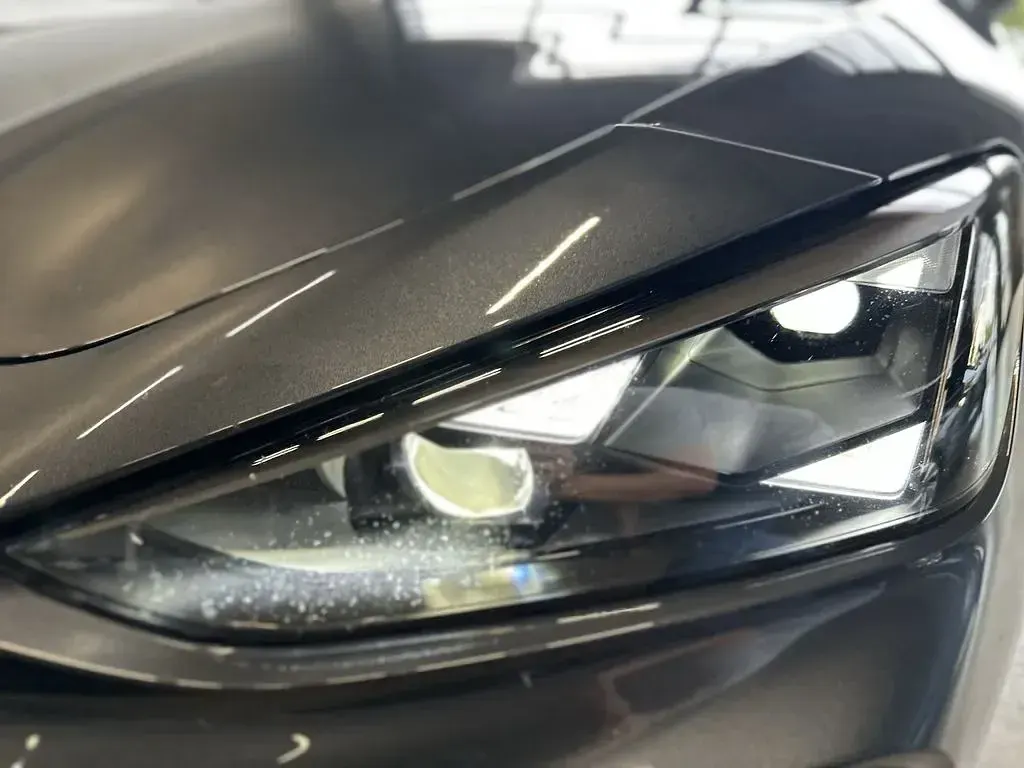 Gebraucht Cupra Leon VZ 300 PS (220 kW) 2025 Grau Limousine