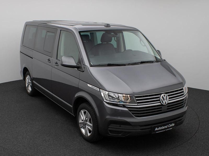 Gebraucht VW Multivan 150 PS (110 kW) 2021 Indiumgrauschwarz Van / Kleinbus
