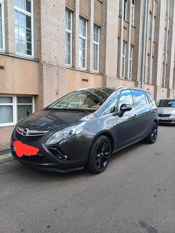 Grau Gebraucht 2014 Opel Zafira Limousine | 6.800 € (Fairer Preis) - Bild 1/4