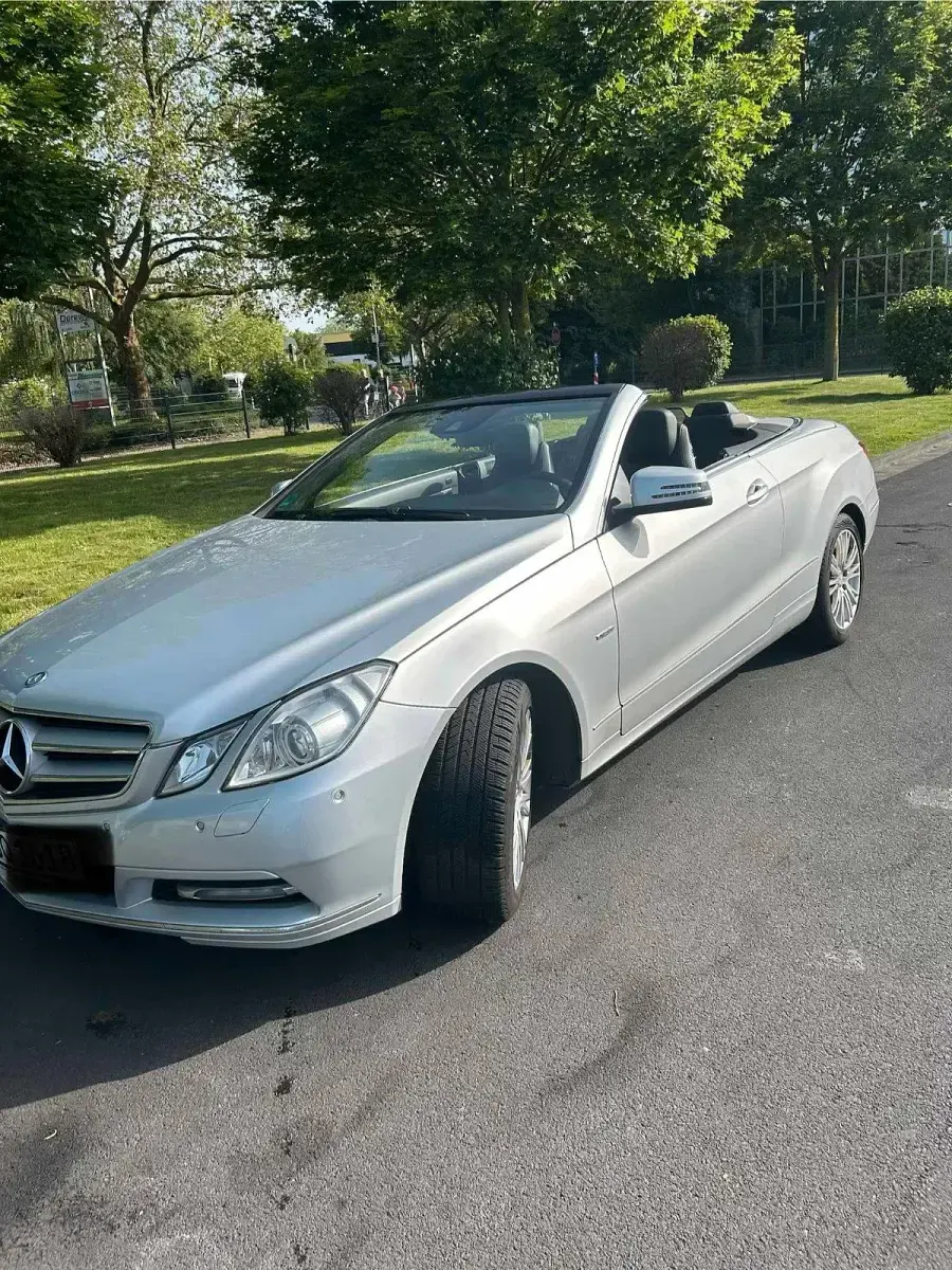Gebraucht Mercedes E250 204 PS (150 kW) 2012 Grau Cabrio