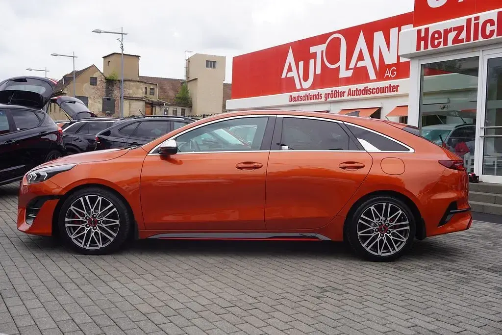 Gebraucht Kia ProCeed GT GT 204 PS (150 kW) 2022 Orange Kleinwagen