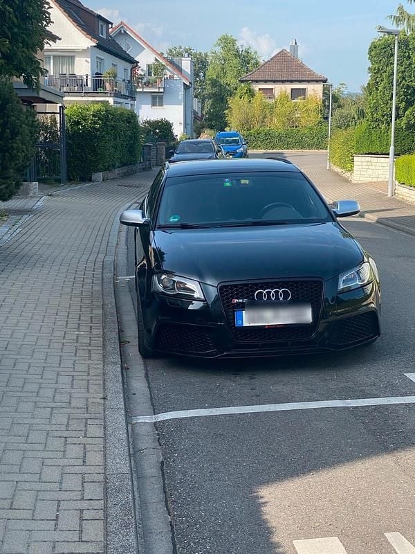 Schwarz Gebraucht 2011 Audi RS3 Sport Kleinwagen | 25.950 € (Superpreis) - Bild 1/4