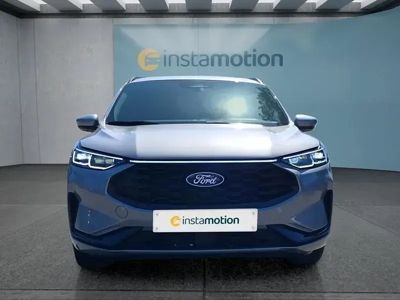 Gebraucht Ford Kuga ST-Line 186 PS (136 kW) 2025 Silber SUV