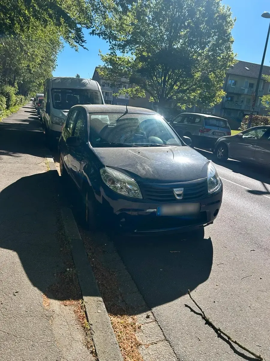Gebraucht Dacia Sandero 68 PS (50 kW) 2009 Blau Kleinwagen