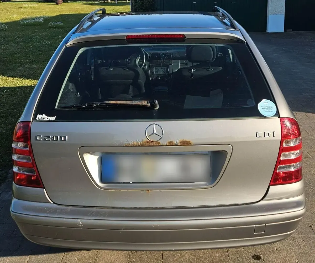 Gebraucht Mercedes C200 Classic 122 PS (89 kW) 2006 Silber Limousine