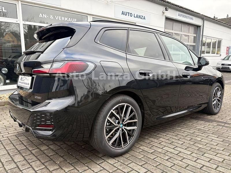 Gebraucht BMW 218 Active Tourer M Sport 136 PS (100 kW) 2025 Schwarz Van / Kleinbus