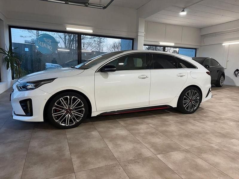 Gebraucht Kia ProCeed GT GT 204 PS (150 kW) 2019 Weiß Kleinwagen