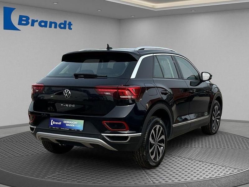 Gebraucht VW T-Roc Style 150 PS (110 kW) 2022 Deep black perleffekt (metallic) SUV