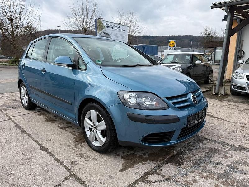 Gebraucht VW Golf IV Trendline 102 PS (75 kW) 2005 New river blue metallic Limousine