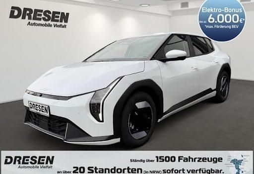 Weiß Neu 2025 Kia EV4 Earth Kleinwagen | 46.980 € (Fairer Preis) - Bild 1/4
