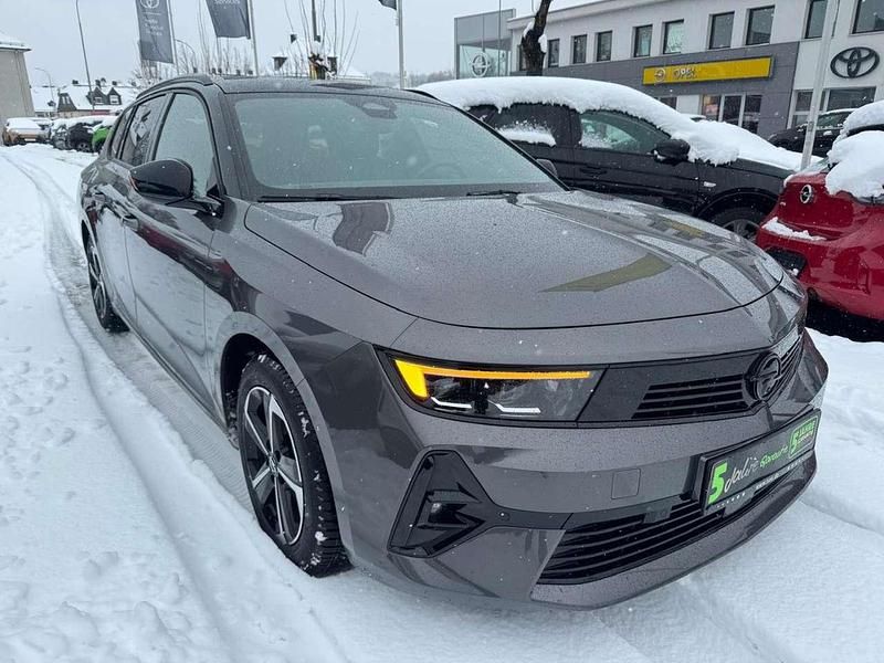 Gebraucht Opel Astra 131 PS (96 kW) 2025 Vulkan grau Kombi
