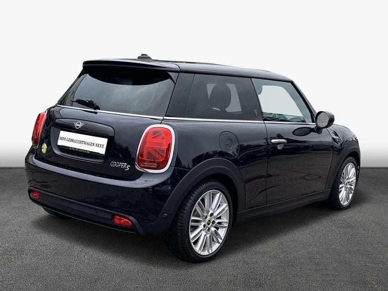 Gebraucht Mini Cooper SE 135 kW (184 PS) 2023 Enigmatic black metallic Kleinwagen