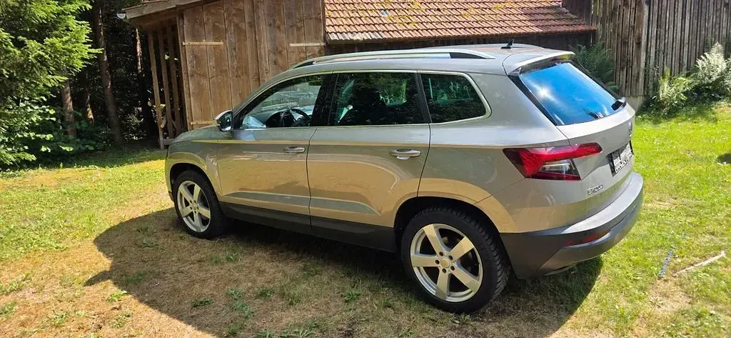 Gebraucht Skoda Karoq Style 150 PS (110 kW) 2019 Beige SUV