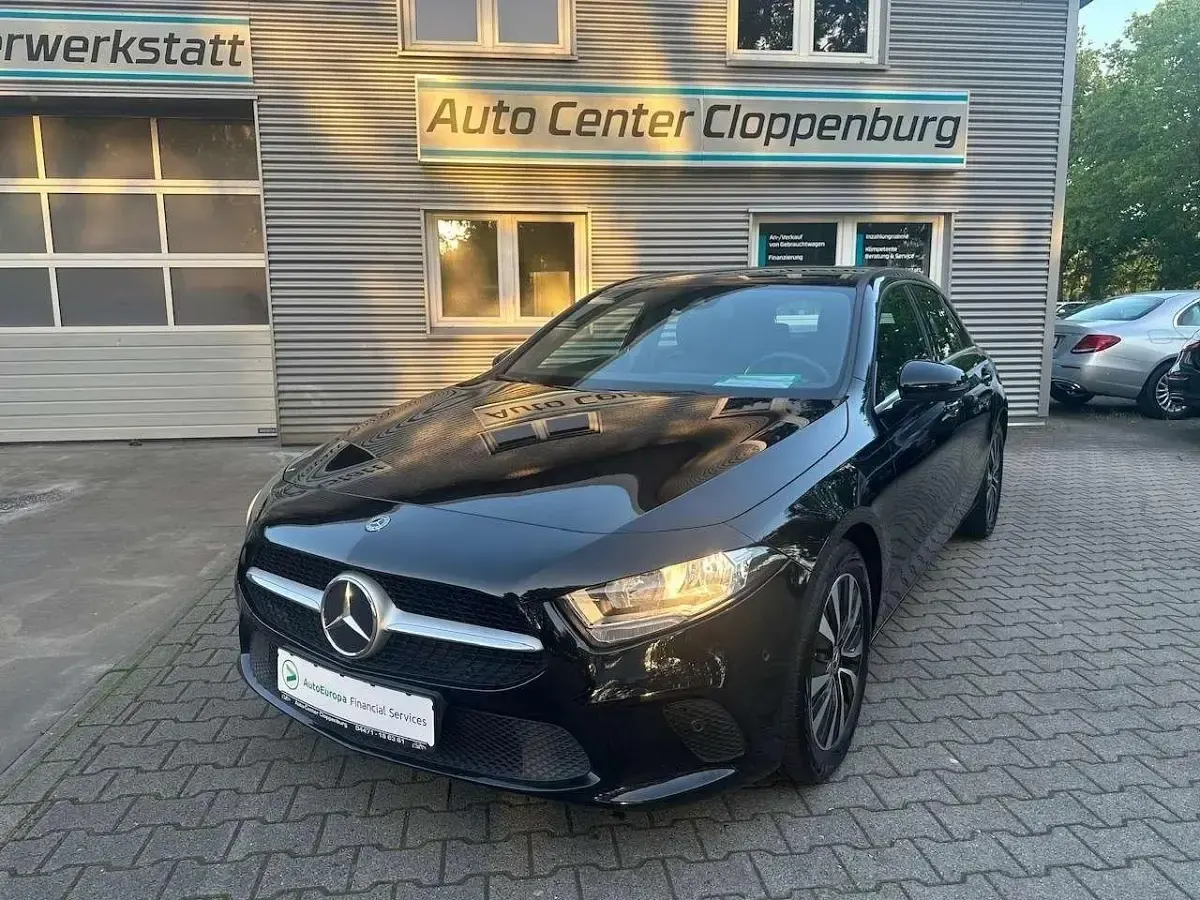Gebraucht Mercedes A220 190 PS (139 kW) 2020 Schwarz Kleinwagen