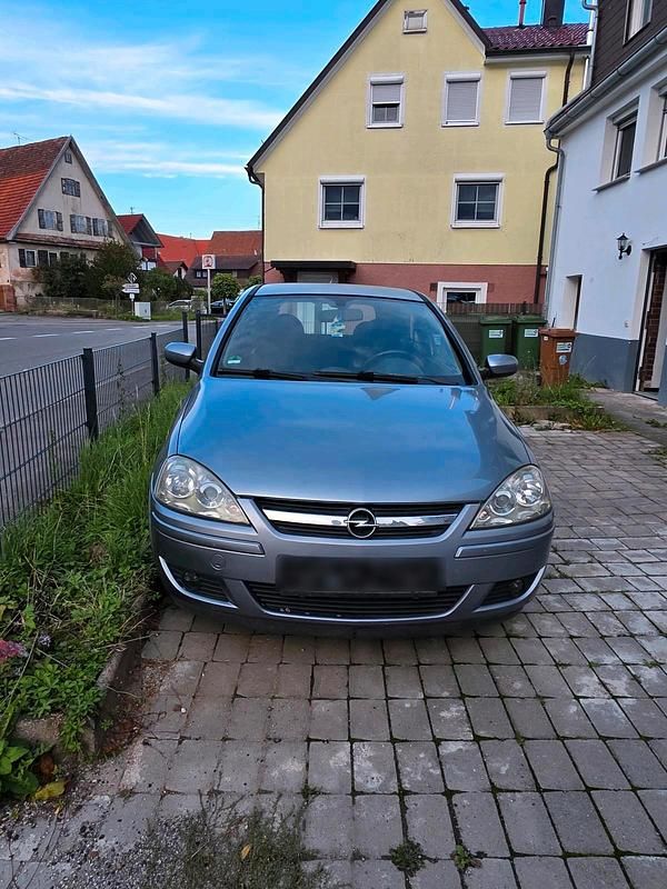 Grau Gebraucht 2003 Opel Corsa Kleinwagen | 500 € (Superpreis) - Bild 1/4