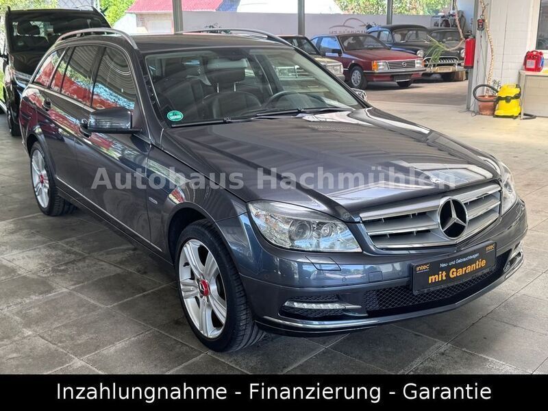 Grau Gebraucht 2009 Mercedes C180 Kombi | 10.990 € (Teuer) - Bild 1/4
