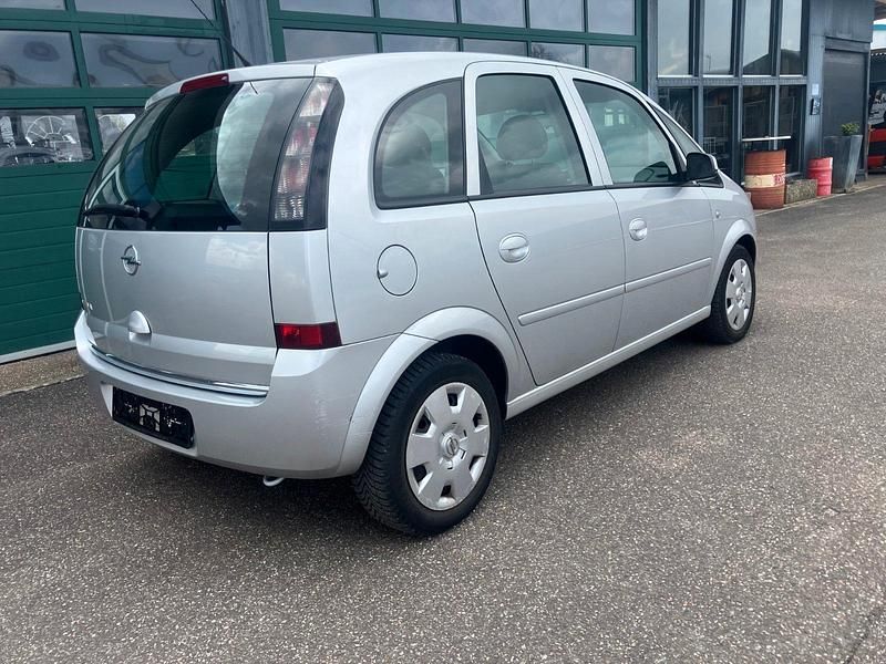 Gebraucht Opel Meriva Edition 90 PS (66 kW) 2007 Silber Van / Kleinbus