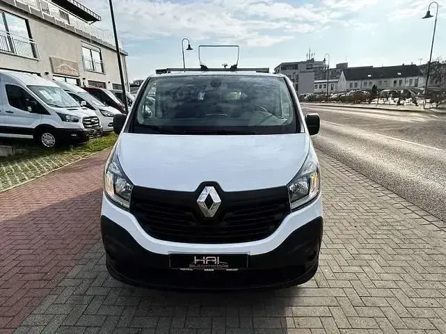 Gebraucht Renault Trafic 120 PS (88 kW) 2019 Weiß Van / Kleinbus