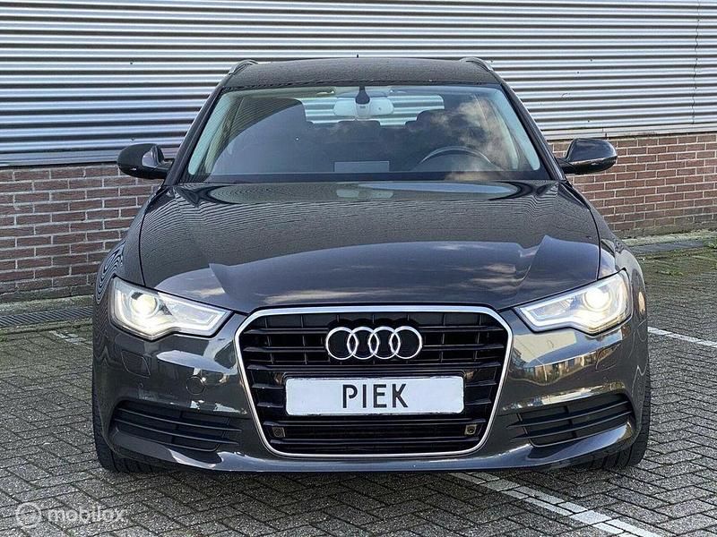 Gebraucht Audi A6 Proline 179 PS (131 kW) 2013 Grau Kombi