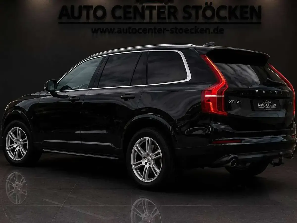 Gebraucht Volvo XC90 190 PS (139 kW) 2016 Onyx black / metallic SUV