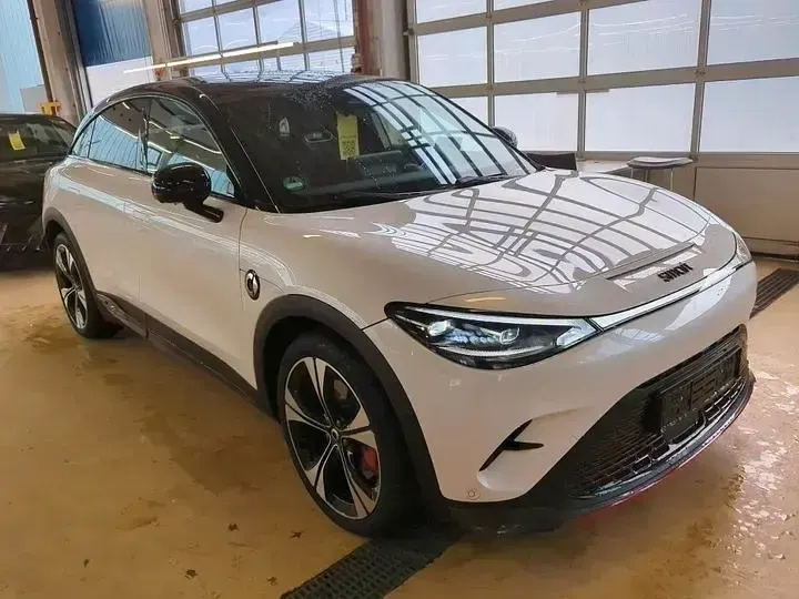 Begagnad Smart #3 Brabus 314 kW (428 HK) 2024 Vit SUV