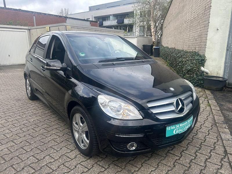 Gebraucht Mercedes B160 95 PS (69 kW) 2010 Schwarz Van / Kleinbus