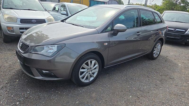 Grau Gebraucht 2013 Seat Ibiza ST Style Kombi | 5.999 € (Fairer Preis) - Bild 1/4