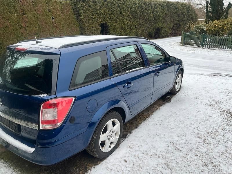 Gebraucht Opel Astra 105 PS (77 kW) 2007 Blau Kombi