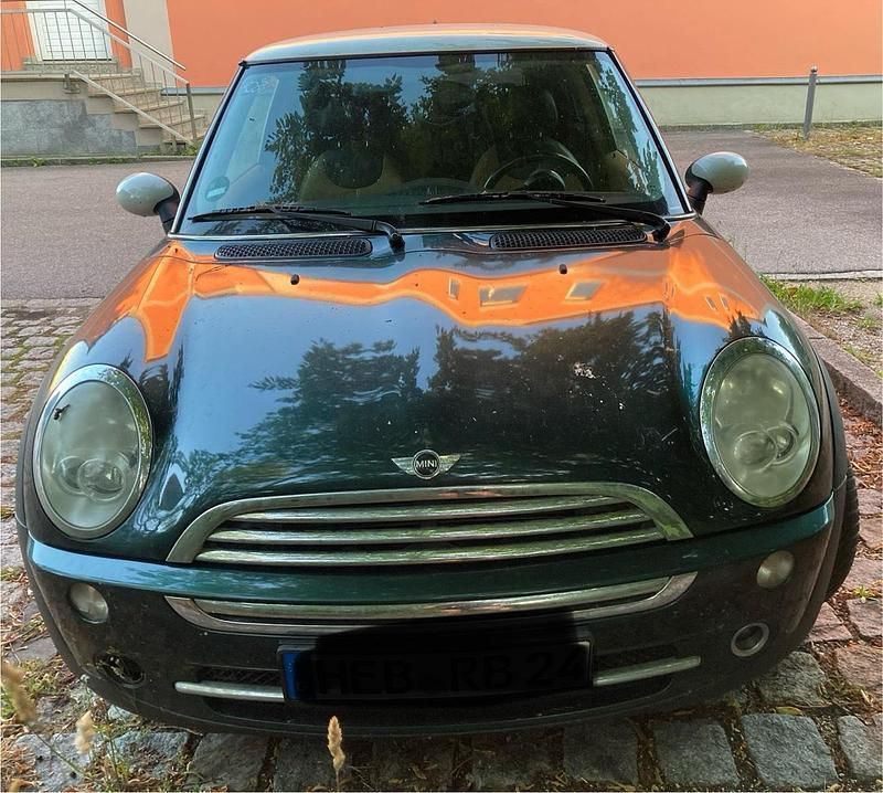 Grün Gebraucht 2005 Mini Cooper Kleinwagen | 600 € (Superpreis) - Bild 1/4