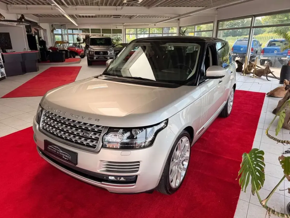 Gebraucht Land Rover Range Rover Vogue 340 PS (250 kW) 2013 Beige SUV