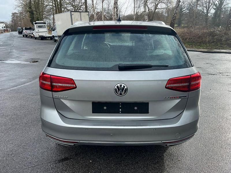 Gebraucht VW Passat Highline 239 PS (175 kW) 2016 Silber Kombi