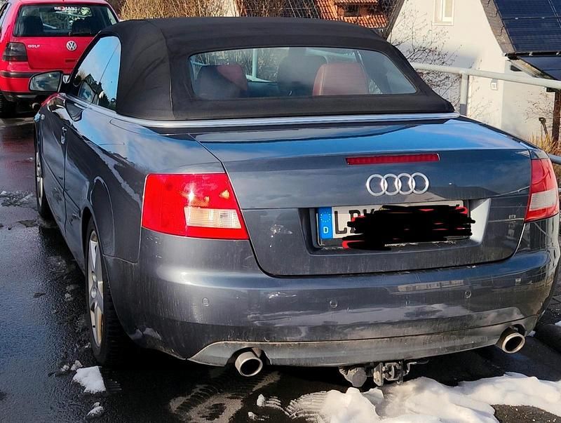 Gebraucht Audi A4 Cabriolet S-Line 163 PS (119 kW) 2003 Grau Cabrio