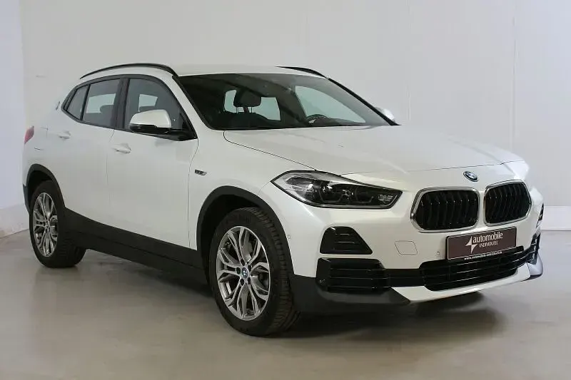 Gebraucht BMW X2 Sport Line 220 PS (161 kW) 2022 Weiß SUV