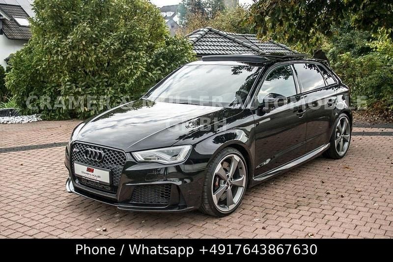Schwarz Gebraucht 2015 Audi RS3 Comfort Kleinwagen | 31.290 € (Fairer Preis) - Bild 1/4