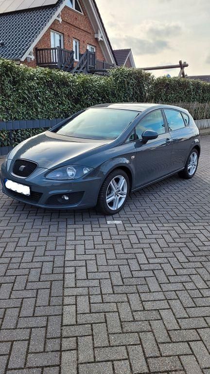 Gebraucht Seat Leon Style 160 PS (117 kW) 2010 Grau Kleinwagen