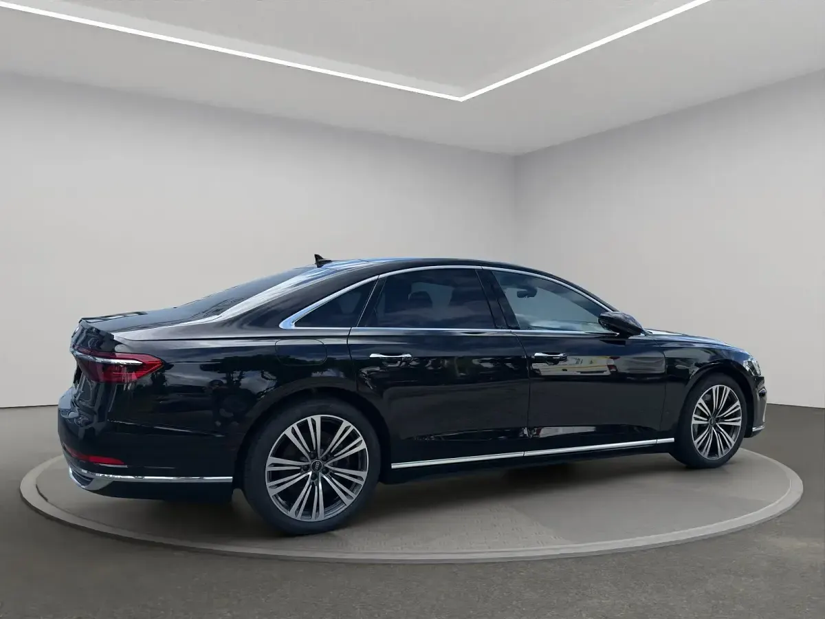 Gebraucht Audi A8 Ambiente 449 PS (330 kW) 2021 Mythosschwarz metallic Limousine