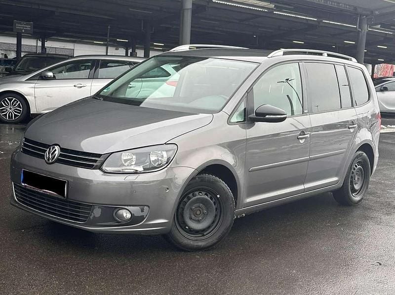 Gebraucht VW Touran Style 105 PS (77 kW) 2012 Pepper grey metallic Van / Kleinbus