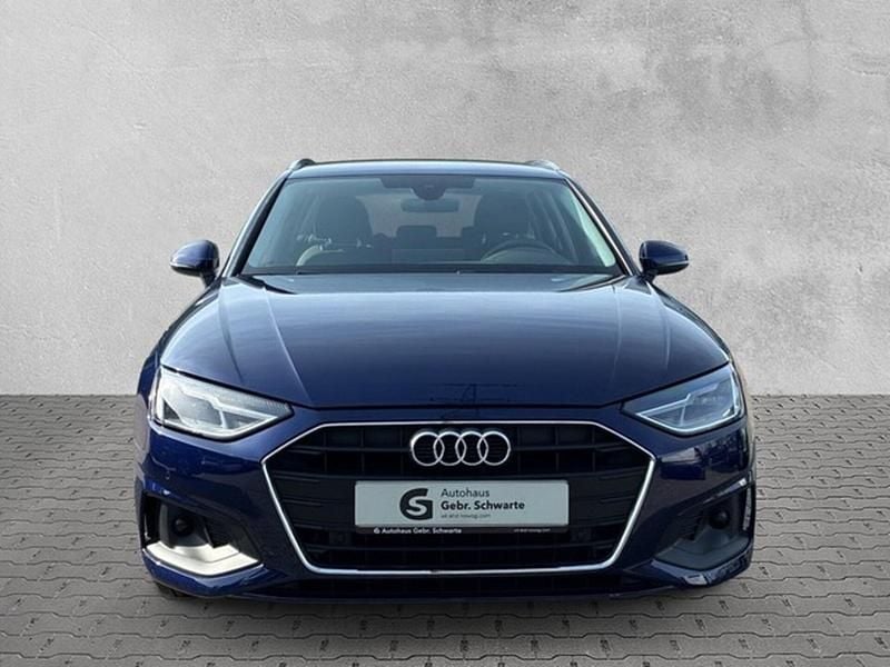 Gebraucht Audi A4 163 PS (119 kW) 2024 Blau Kombi